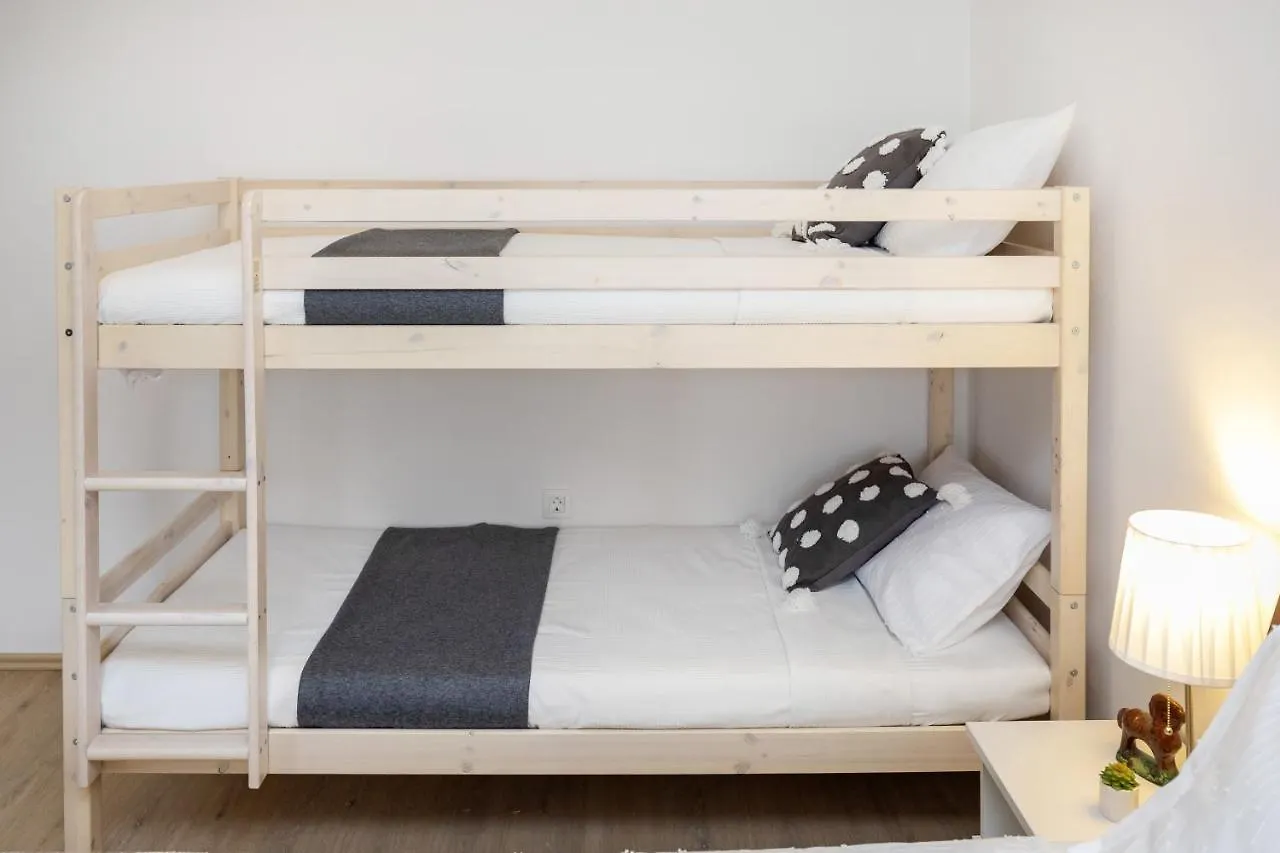 Apartments Mario بولا كرواتيا